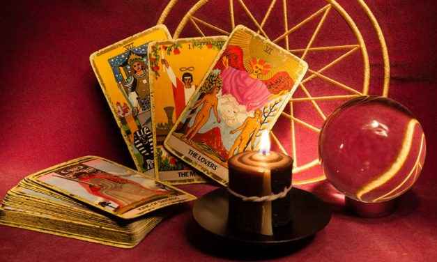 PREVISÕES DO TAROT PARA TODOS OS SIGNOS até 31/5